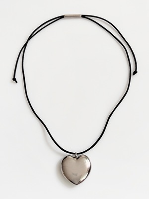 [EXCLUSIVE] [실버컬러 3/27 예약발송] Jumbo Heart String Necklace 2color