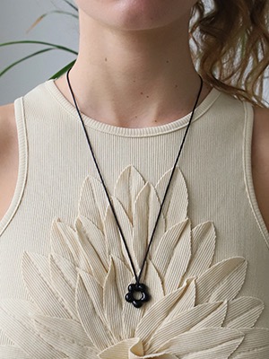 Mono Flower String Necklace / 3color