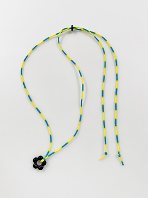 Black Flower Pop String Necklace