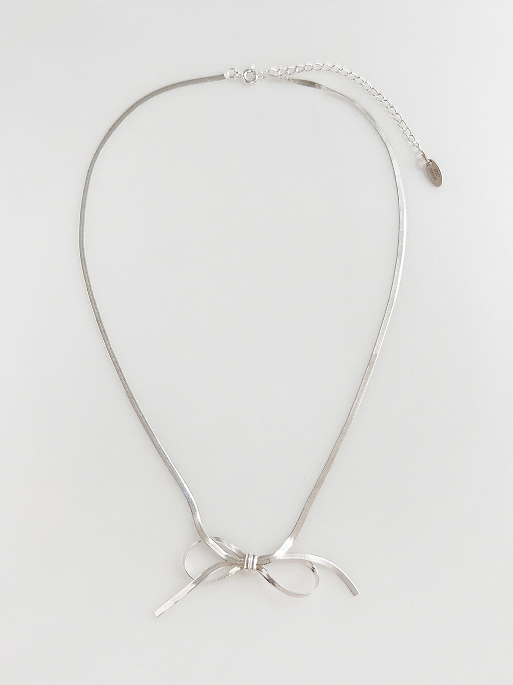 925silver Flat Snake Bow Necklace