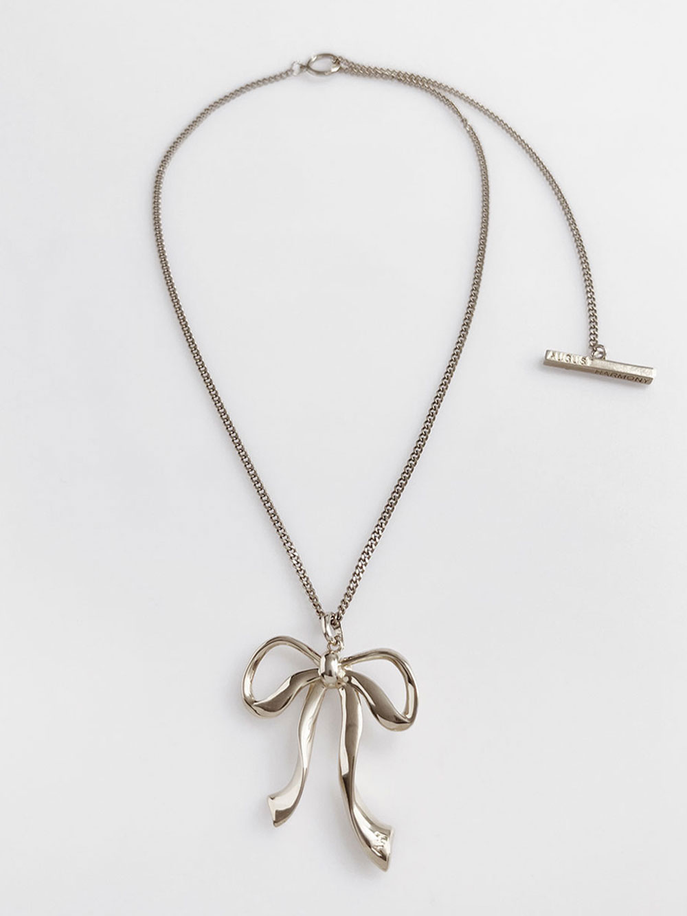 Big Bow Toggle Necklace /Silver