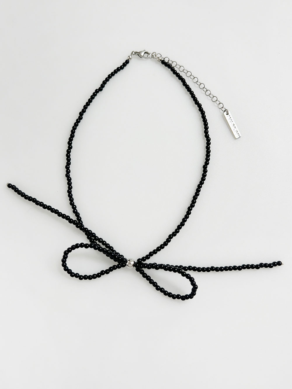 Onyx Beads Bow Necklace